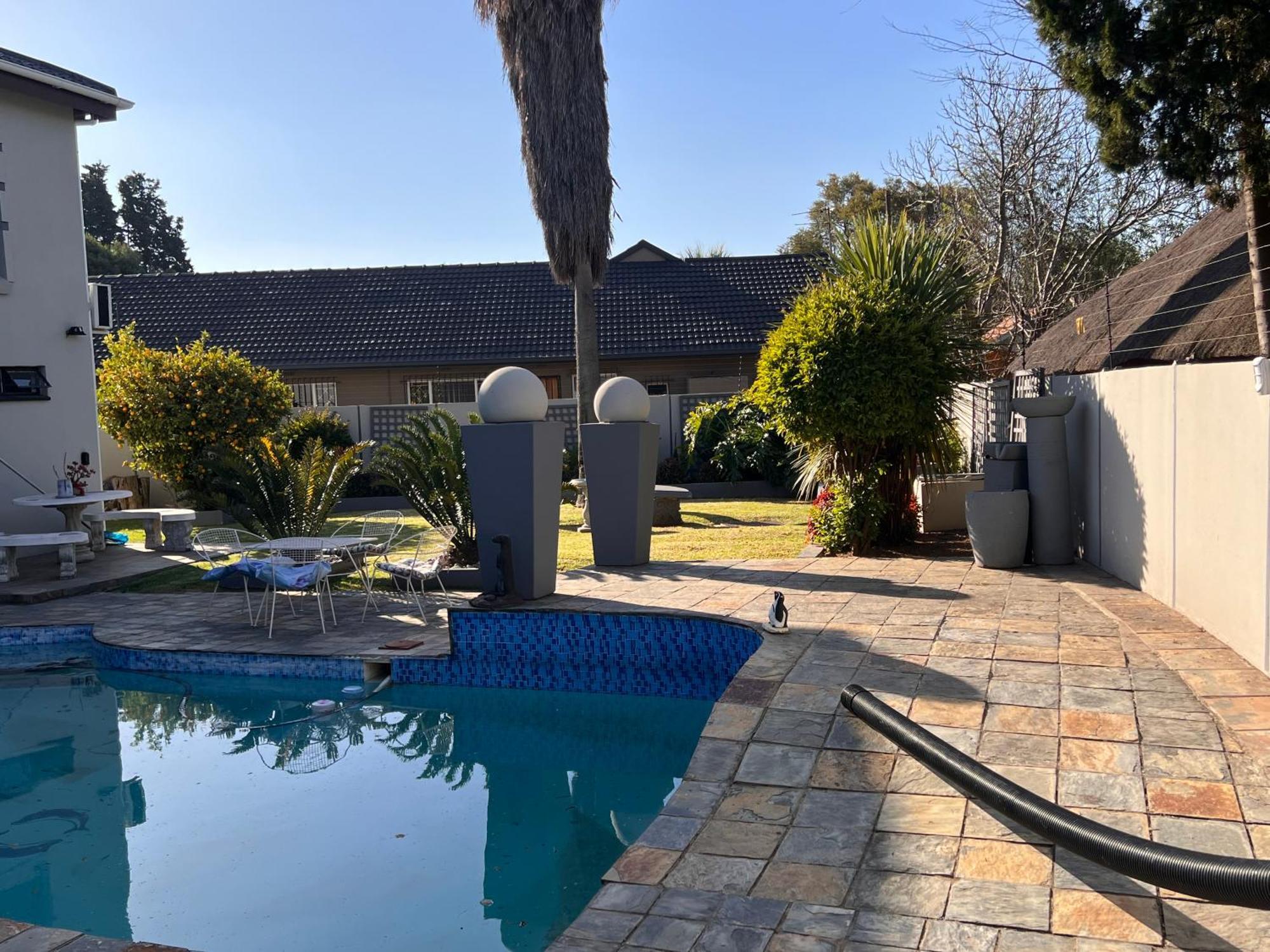 2 Op Terblanche Guesthouse Boksburg Dış mekan fotoğraf